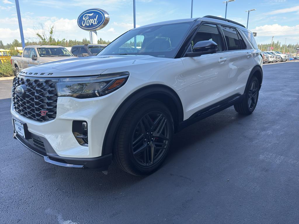 new 2025 Ford Explorer car, priced at $63,100