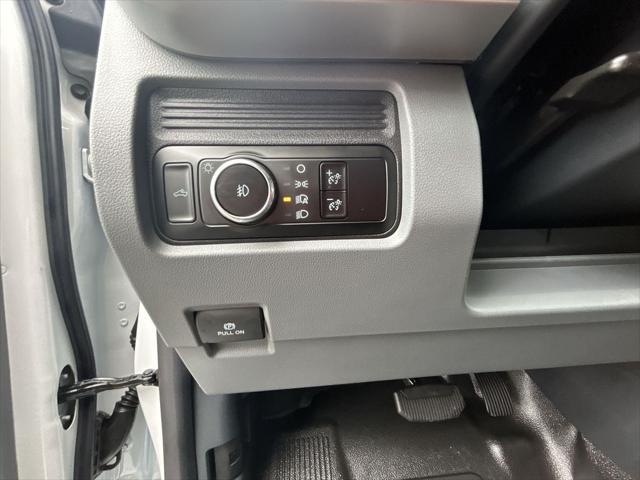 new 2025 Ford F-250 car, priced at $53,009