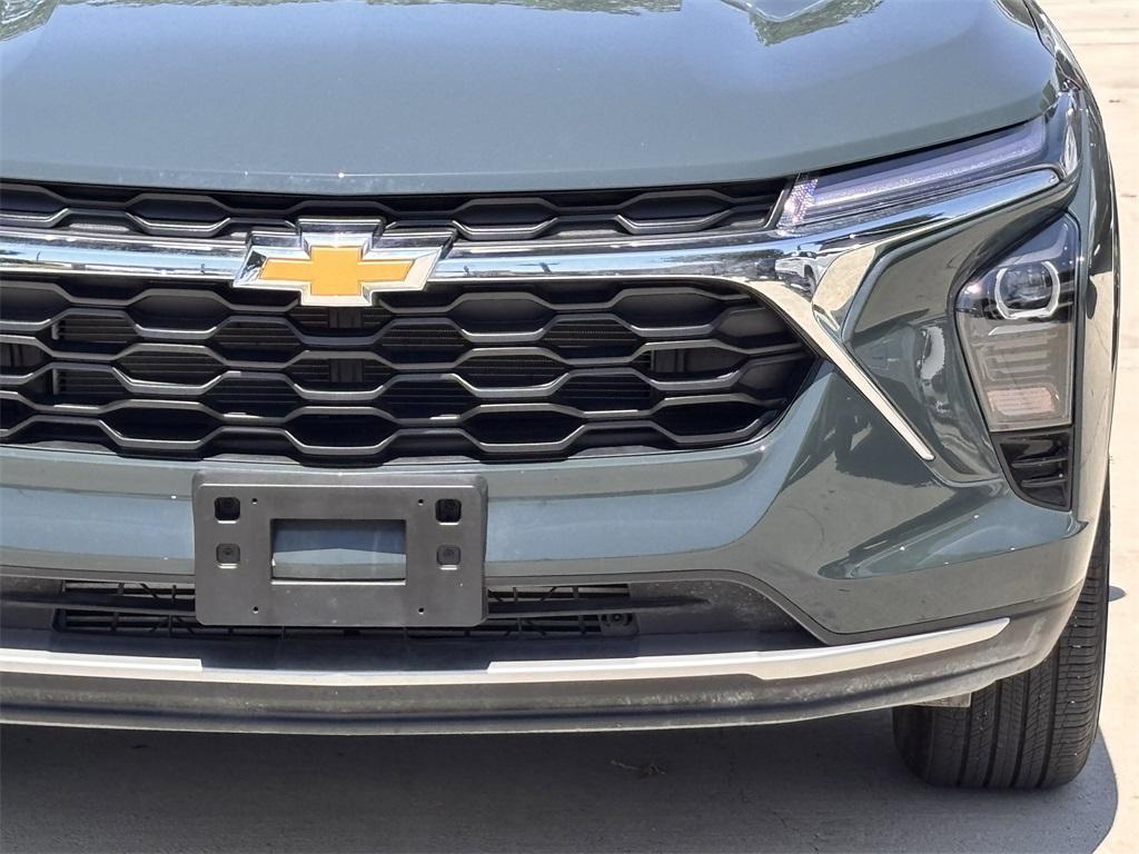 used 2025 Chevrolet Trax car, priced at $24,992
