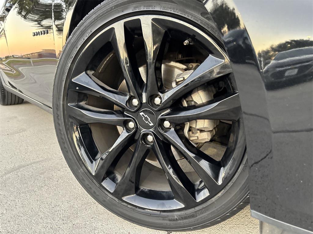 used 2020 Chevrolet Malibu car, priced at $15,491