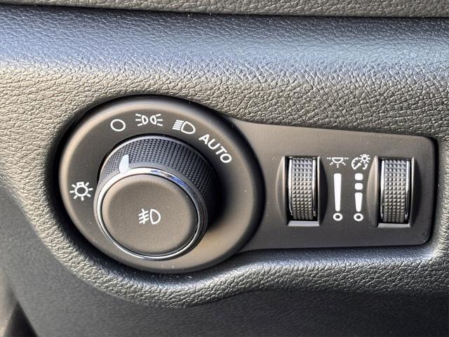 new 2025 Chrysler Pacifica car, priced at $56,739
