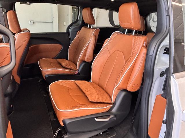 new 2025 Chrysler Pacifica car, priced at $56,739