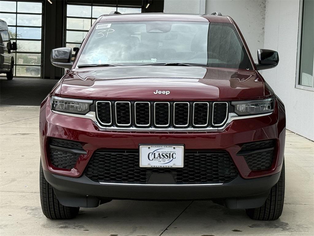 new 2025 Jeep Grand Cherokee car, priced at $38,125