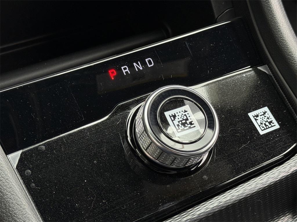 new 2025 Jeep Grand Cherokee car, priced at $38,125