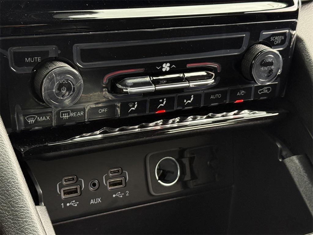 new 2025 Jeep Grand Cherokee car, priced at $38,125