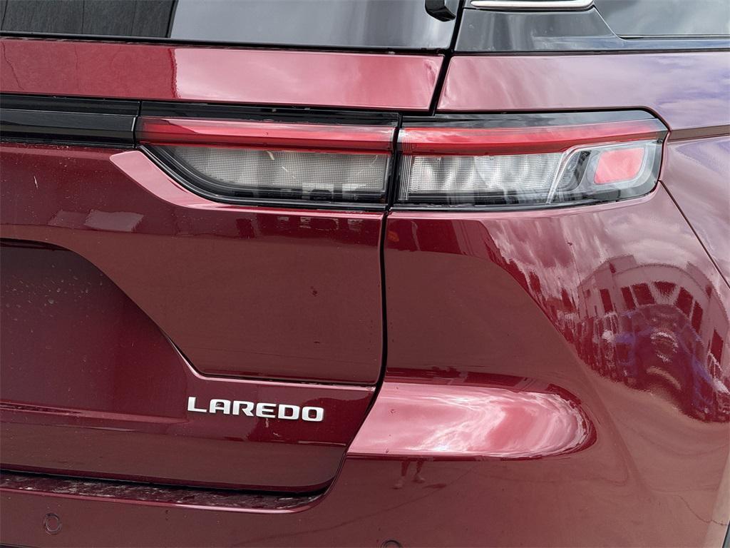 new 2025 Jeep Grand Cherokee car, priced at $38,125