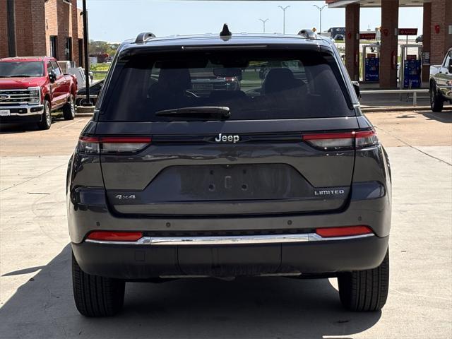 used 2022 Jeep Grand Cherokee car, priced at $33,992