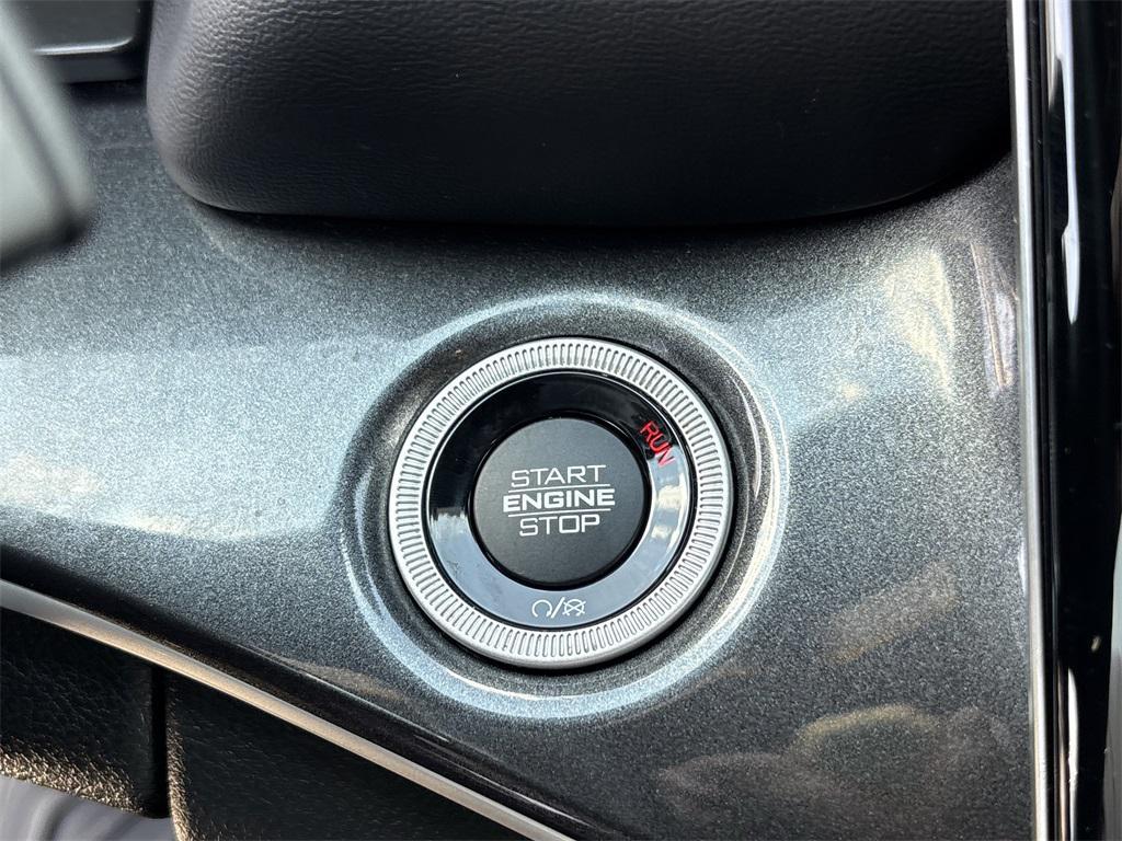 used 2021 Jeep Grand Cherokee L car, priced at $28,701