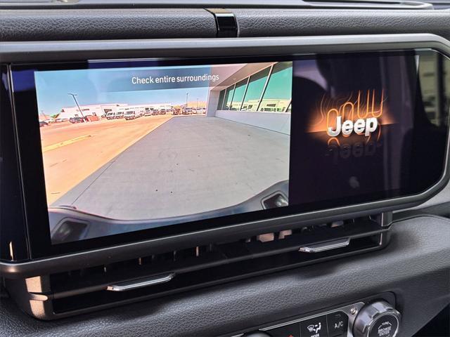 new 2025 Jeep Gladiator car, priced at $43,385