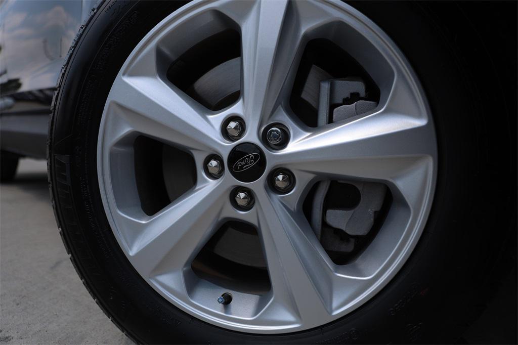 used 2024 Ford Edge car, priced at $26,721