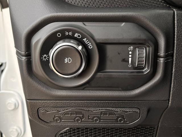 new 2025 Jeep Wrangler car, priced at $54,158