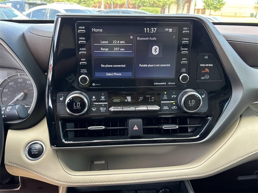 used 2021 Toyota Highlander car, priced at $27,991