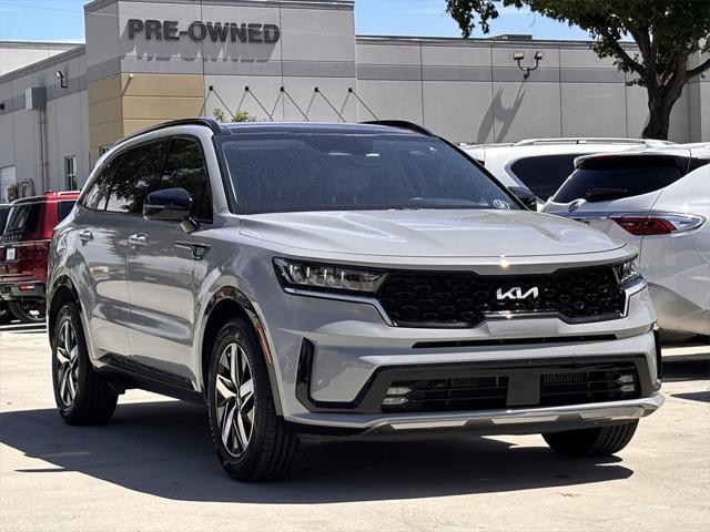 used 2022 Kia Sorento car, priced at $27,592