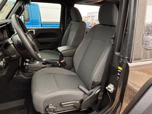 new 2025 Jeep Wrangler car, priced at $29,308