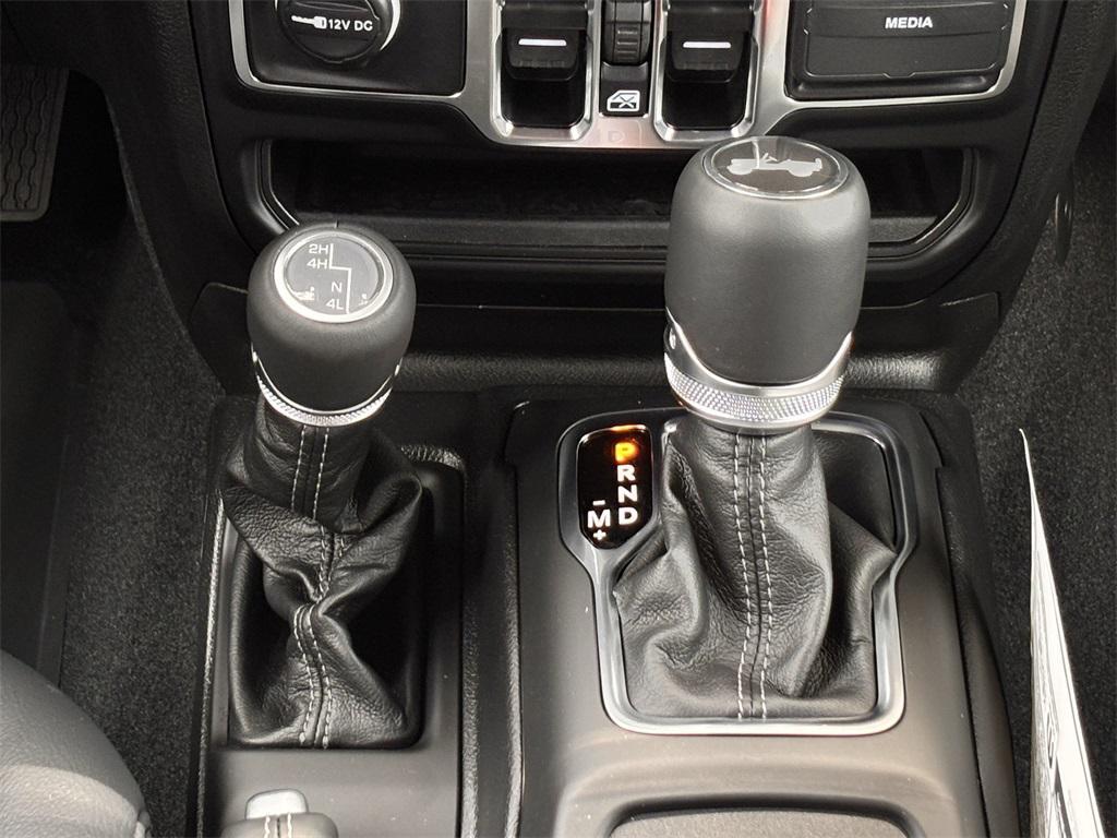 new 2025 Jeep Wrangler car, priced at $54,540