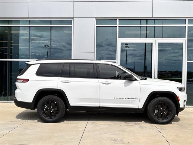 new 2025 Jeep Grand Cherokee L car, priced at $43,430
