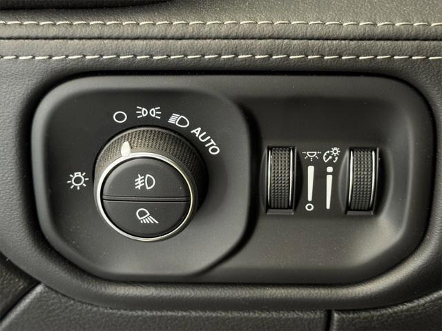 new 2025 Ram 2500 car