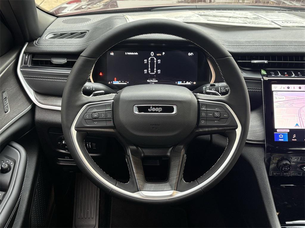 new 2025 Jeep Grand Cherokee L car, priced at $49,720