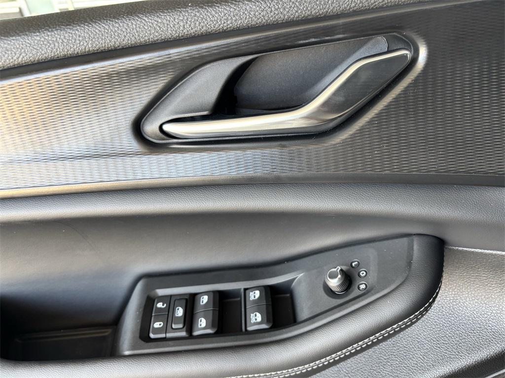 new 2025 Jeep Grand Cherokee car, priced at $42,480