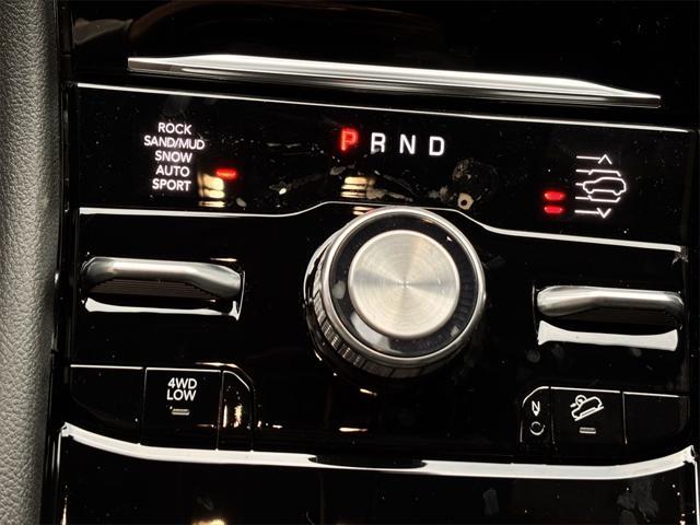 new 2025 Jeep Grand Cherokee car, priced at $60,050
