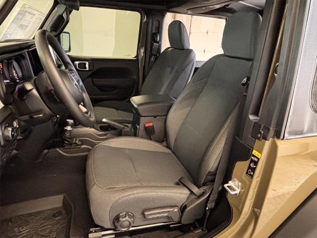 new 2025 Jeep Wrangler car, priced at $31,808