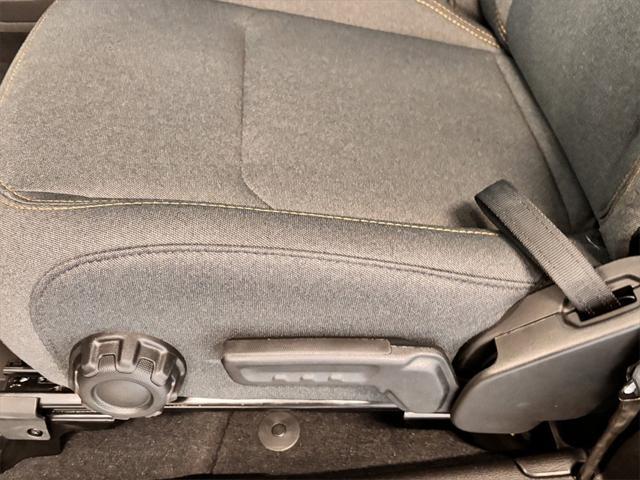 new 2025 Jeep Wrangler car, priced at $32,255