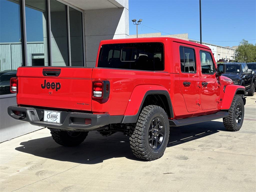 new 2025 Jeep Gladiator car, priced at $46,605