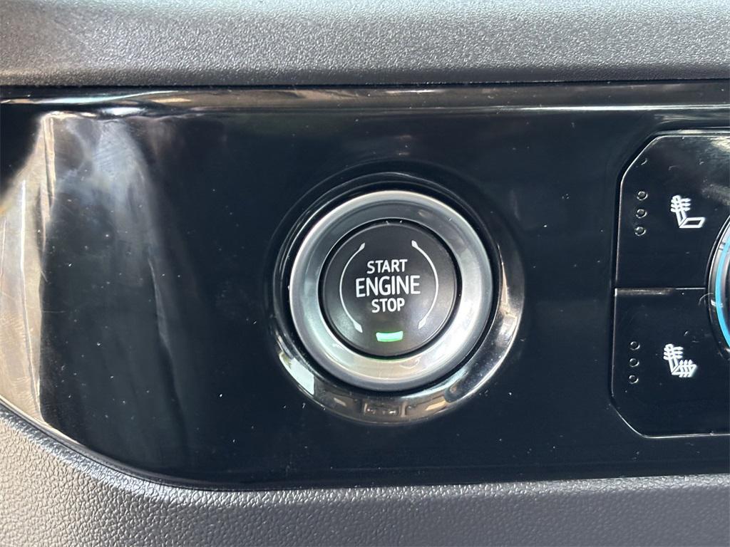 used 2024 GMC Sierra 1500 car, priced at $45,992