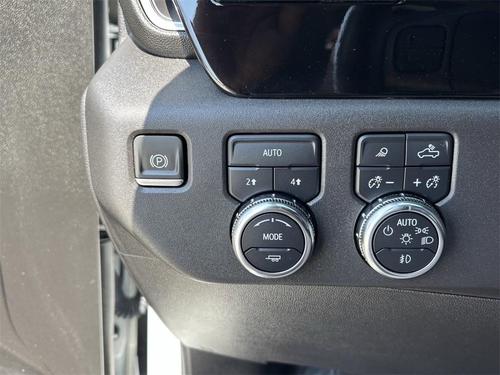 used 2024 GMC Sierra 1500 car, priced at $45,992