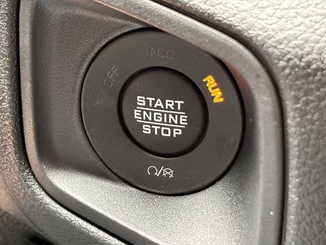 new 2025 Jeep Wrangler car