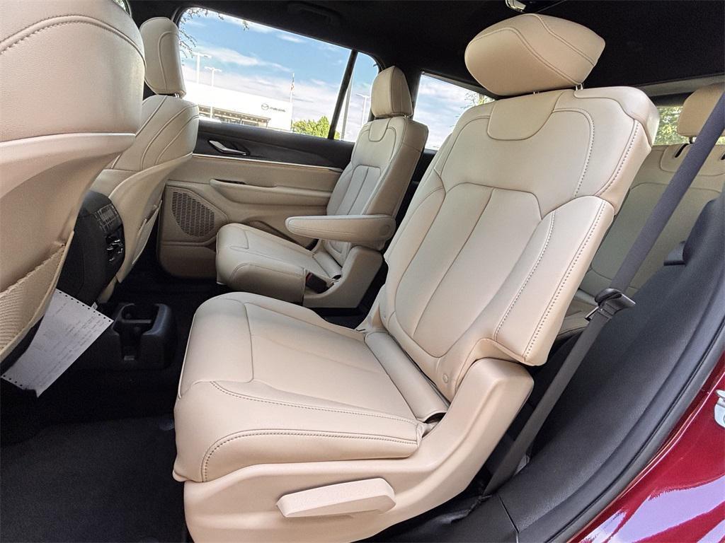 new 2025 Jeep Grand Cherokee L car, priced at $47,610