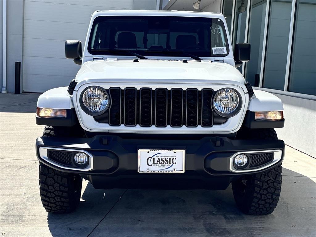 new 2025 Jeep Gladiator car, priced at $46,010