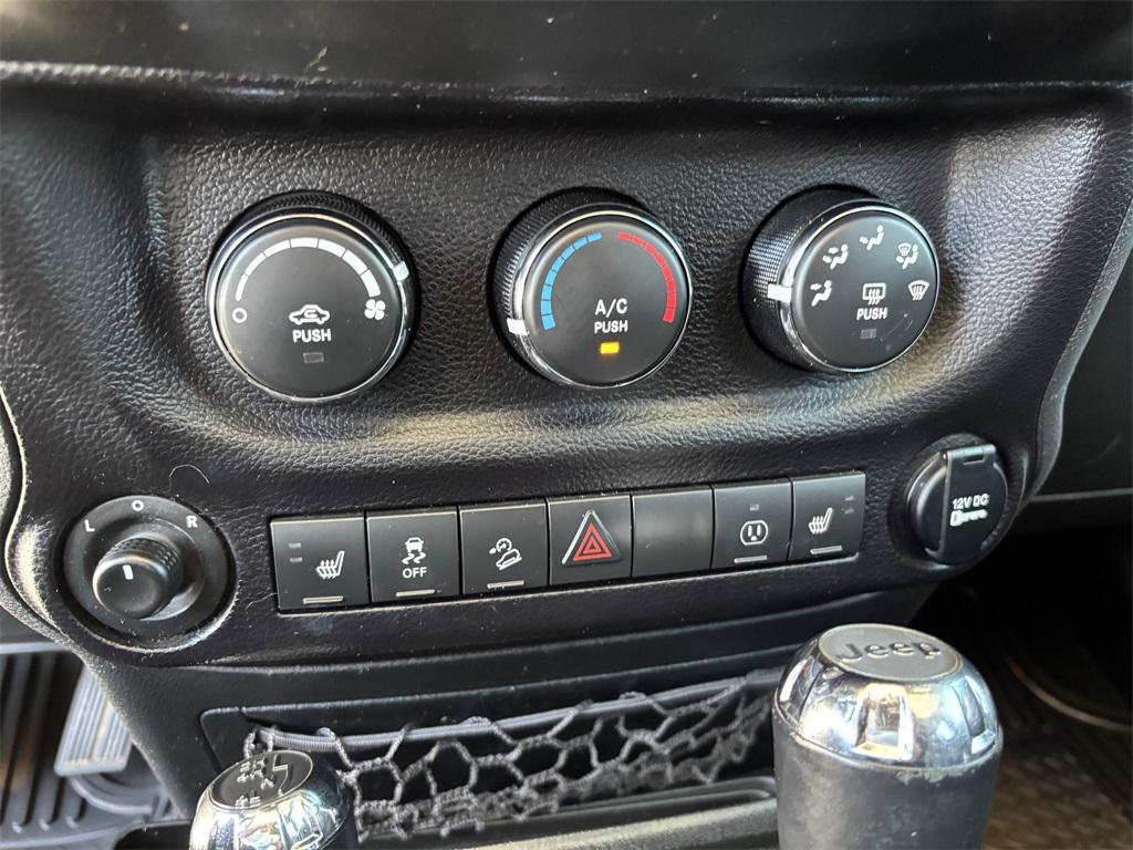 used 2016 Jeep Wrangler Unlimited car, priced at $20,781