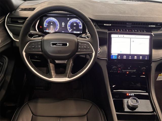 new 2025 Jeep Grand Cherokee car, priced at $42,790