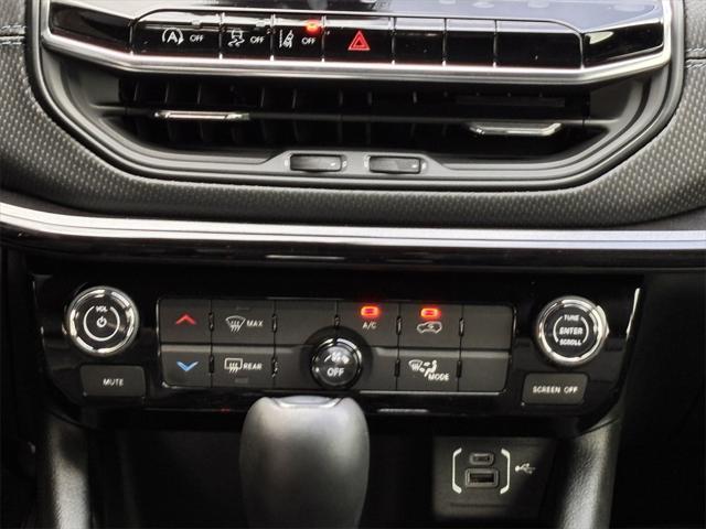 new 2025 Jeep Compass car, priced at $31,458
