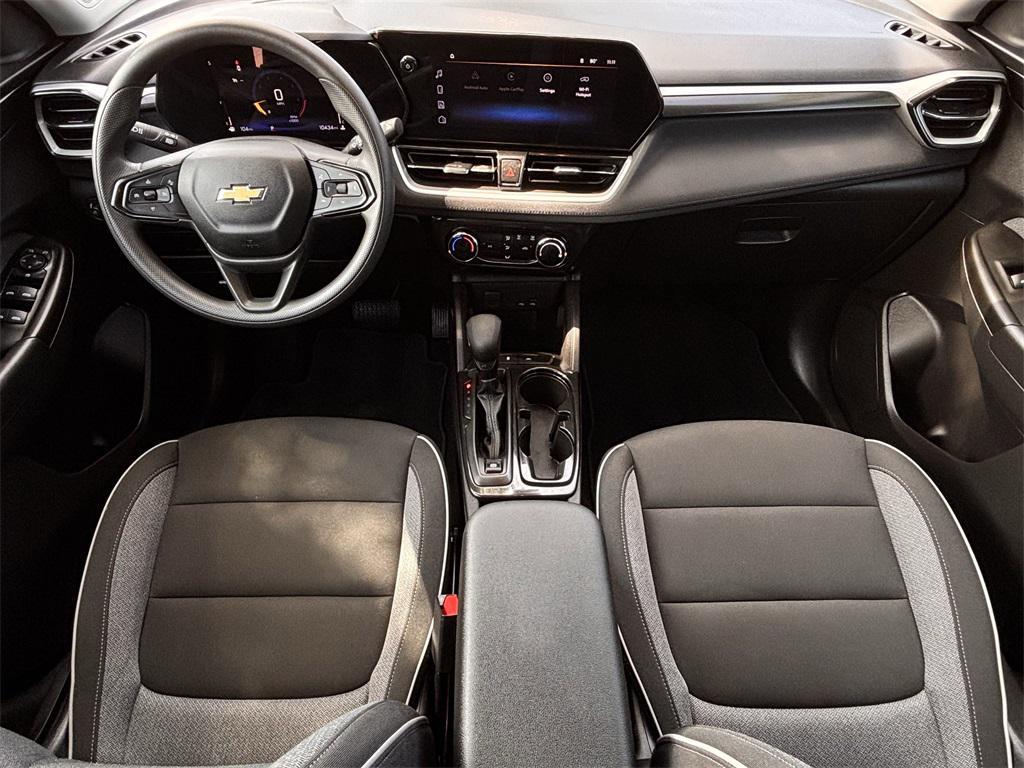 used 2025 Chevrolet TrailBlazer car, priced at $25,218