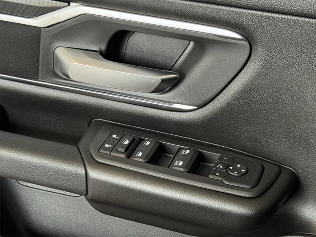 new 2025 Ram 1500 car, priced at $53,477