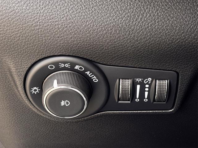 new 2025 Jeep Compass car, priced at $28,360