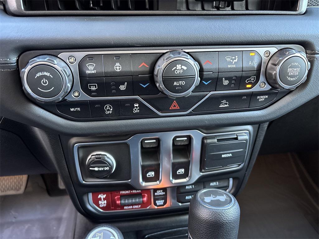 new 2026 Jeep Wrangler car, priced at $52,640