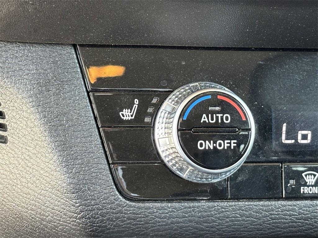 used 2024 Mitsubishi Outlander car, priced at $25,991