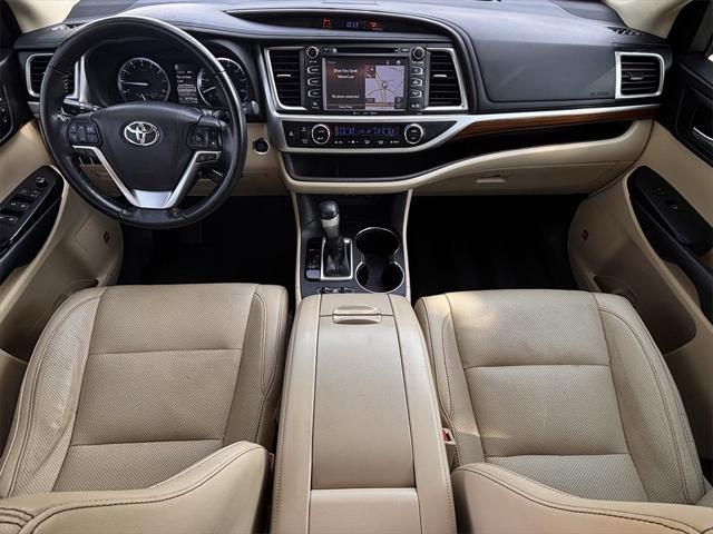 used 2018 Toyota Highlander car, priced at $23,992
