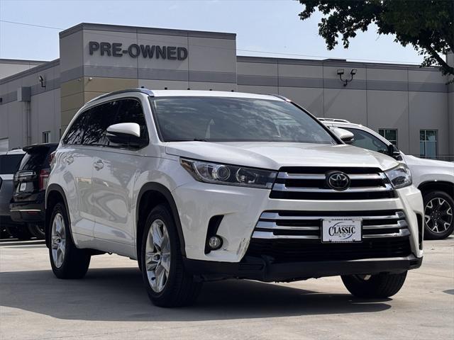 used 2018 Toyota Highlander car, priced at $23,992