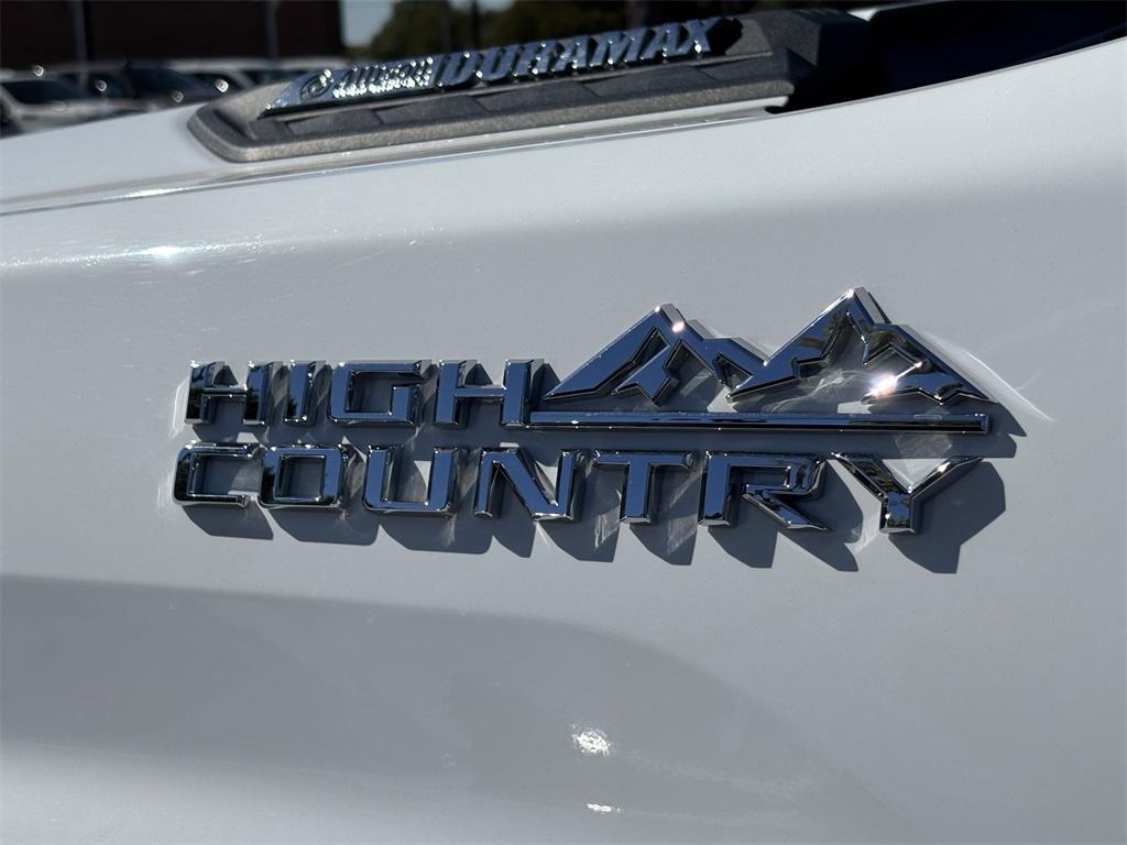 used 2024 Chevrolet Silverado 3500 car, priced at $68,992