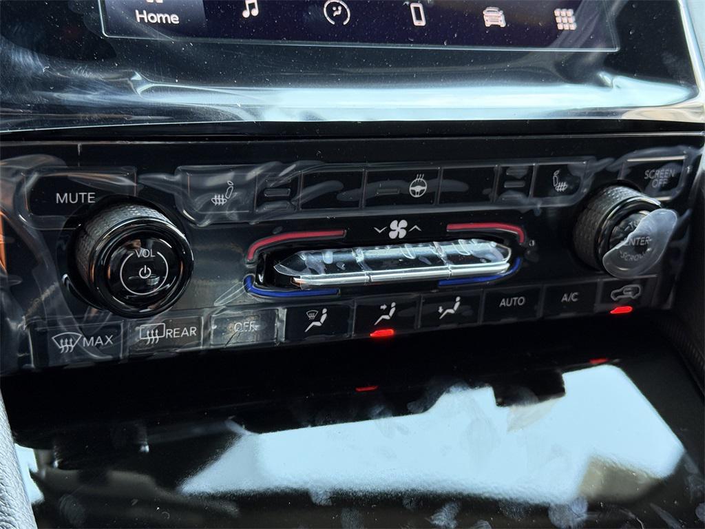 new 2025 Jeep Grand Cherokee L car, priced at $45,225