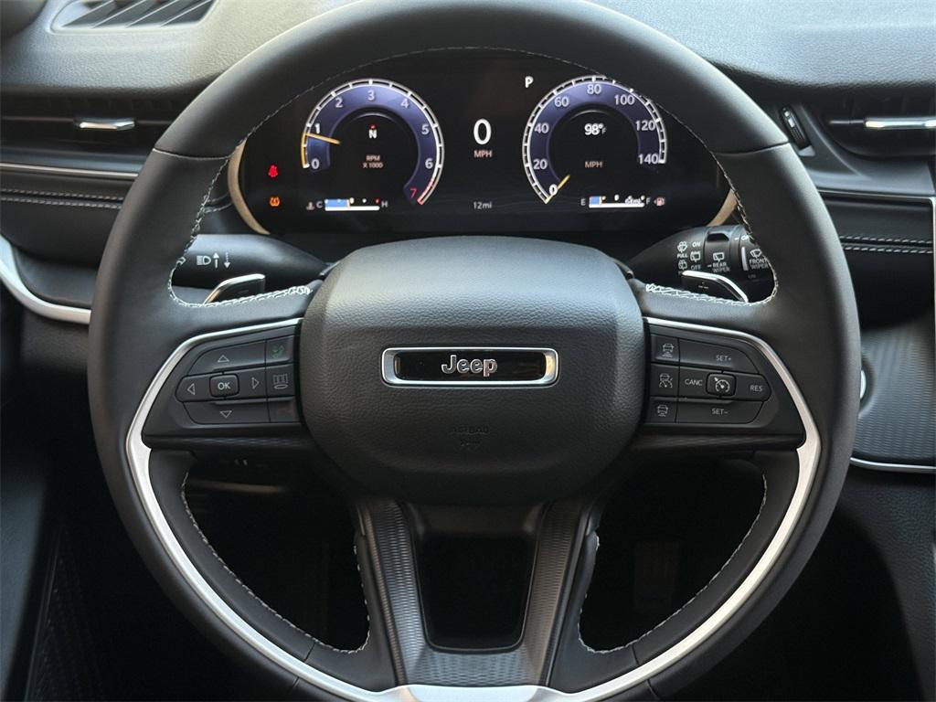 new 2025 Jeep Grand Cherokee L car, priced at $45,225