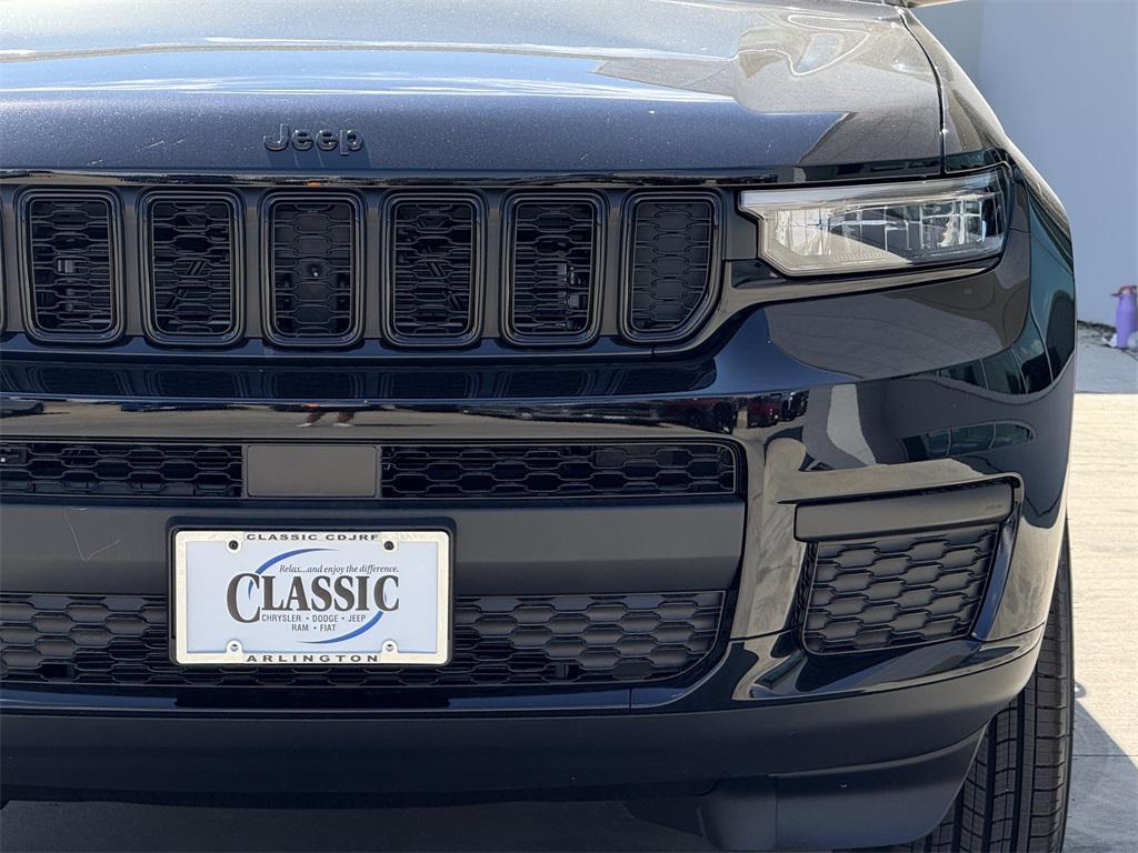 new 2025 Jeep Grand Cherokee L car, priced at $45,225