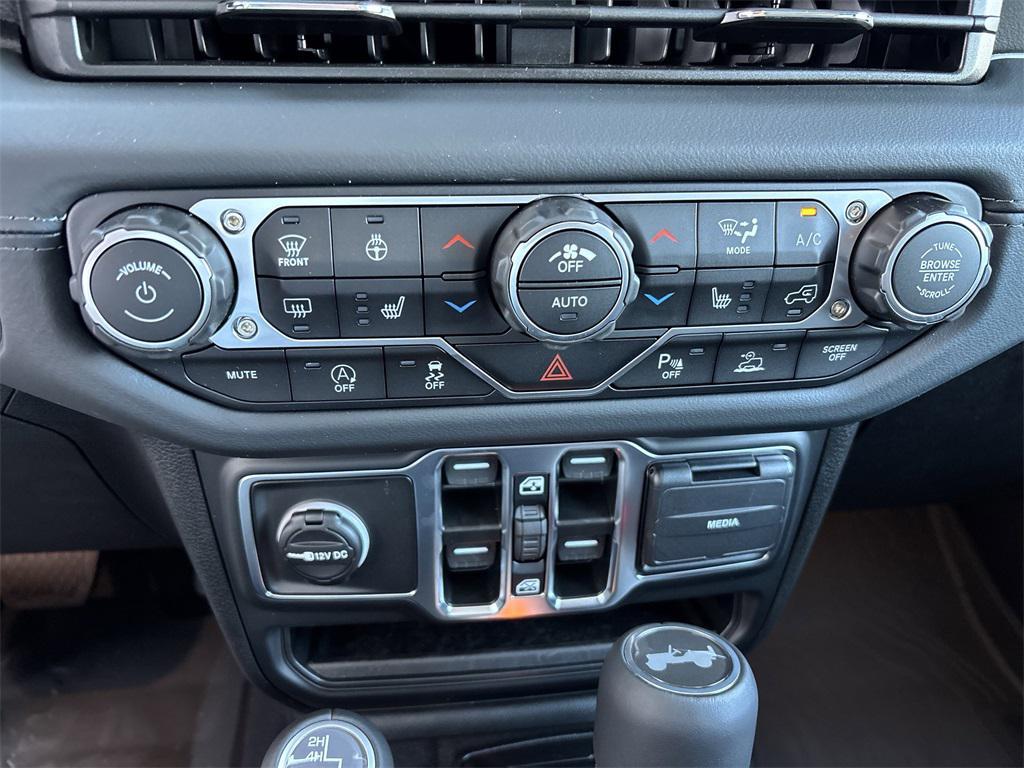 new 2026 Jeep Wrangler car, priced at $53,965