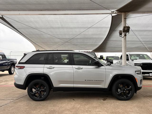 new 2024 Jeep Grand Cherokee car, priced at $41,036