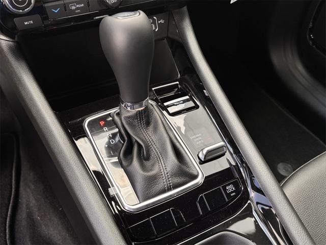 new 2025 Jeep Compass car, priced at $31,058