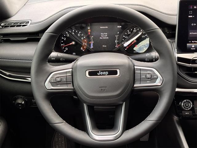 new 2025 Jeep Compass car, priced at $31,058